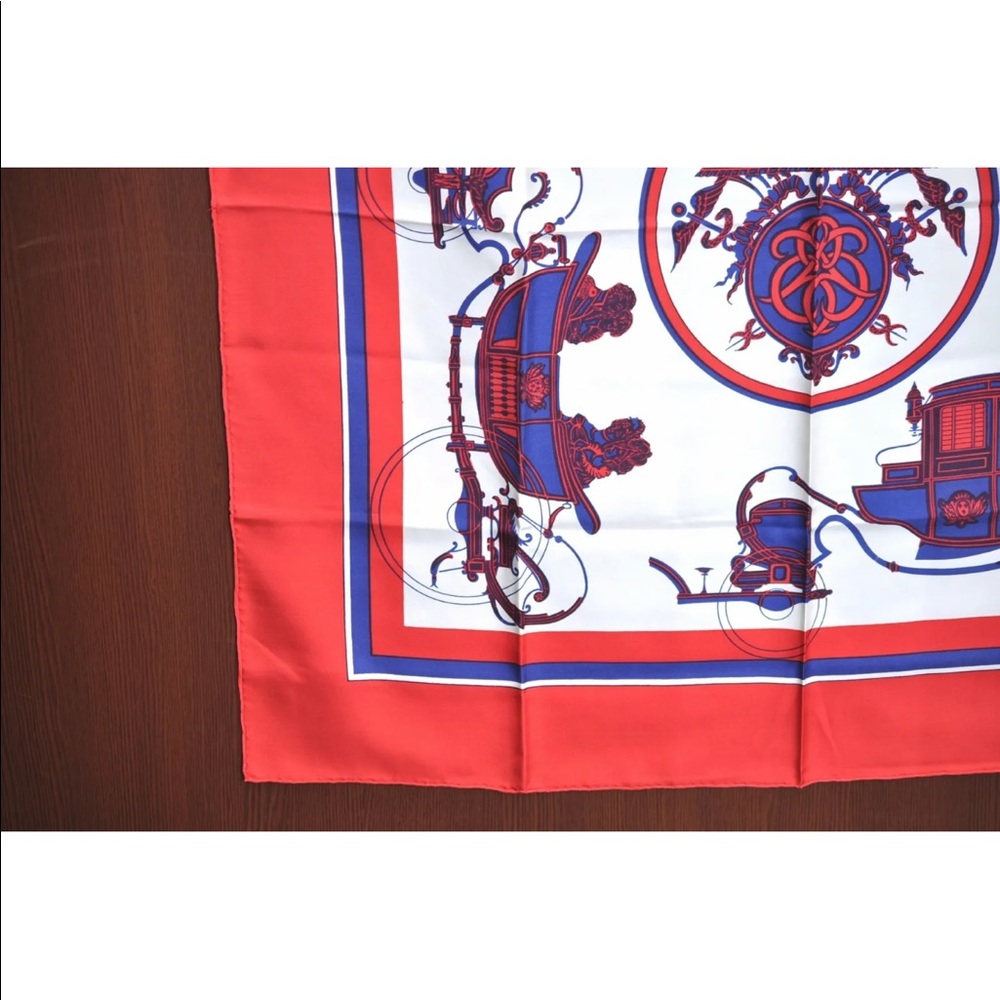 Authentic HERMES Carre 90 Scarf Carriage Motif Silk Red Fort of July colors - Picture 5 of 12